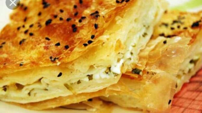 Böreğin üstünün kızarması için yumurta yerine ne sürebilirim?
