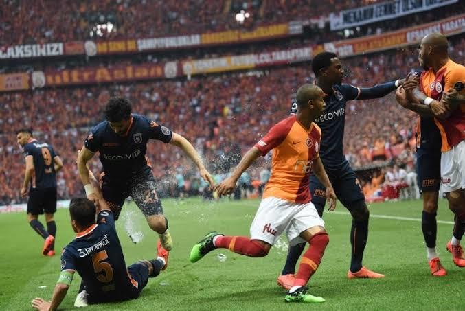 Galatasaray Şampiyon oldu.