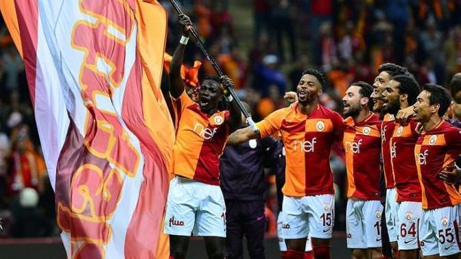 Galatasaray 22. kez şampiyon! Sizce bu şampiyonluğu hak etti mi?