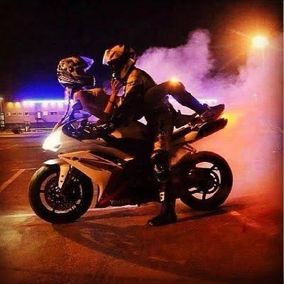 KİMLER SEVER AŞK TUTKU ADRENALİNE HEYECAN YAMAHA R6?