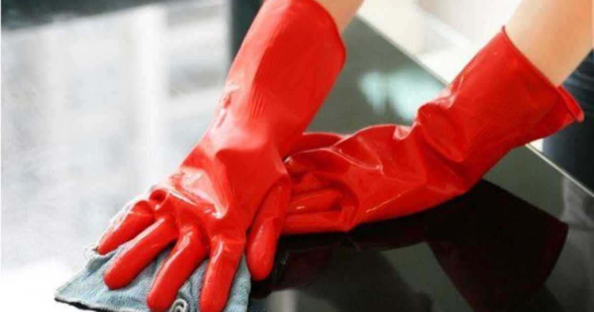 handjob-with-household-gloves-sex