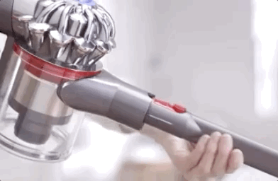 Dyson V8