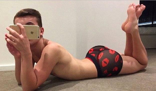 Sarisin erkekler daha mi seksi?