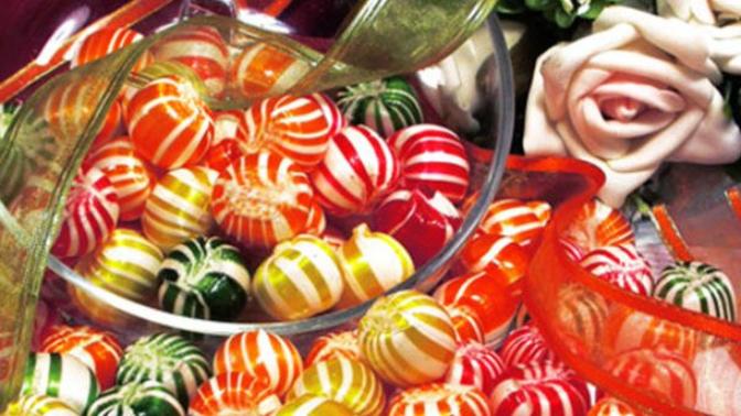 Bayramda şeker koymak için bu şekerliklerden hangisi daha güzel olur?