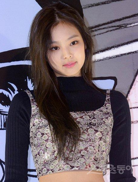 Sizce En güzel Blackpink üyesi kim??