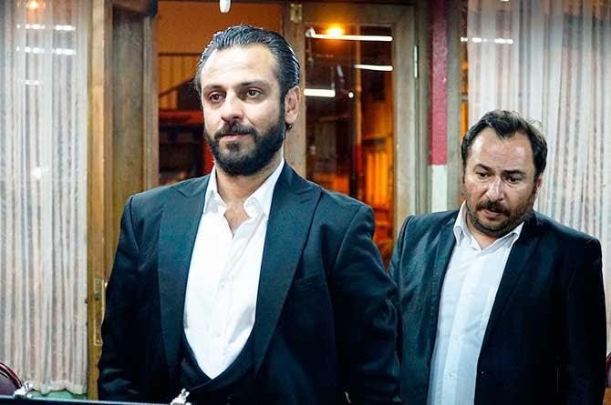 Polat alemdar gibi sevgilim olsun istiyorum var mı boyle aranizda?
