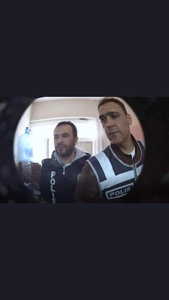Sahte kimlik nasıl yapılır?