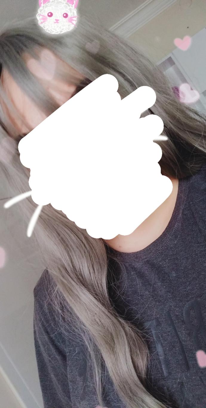 saçımı baya bir yaktığım için artık böyle dolaşmaya karar verdim çok mu yapay bilmiyorum sizce kwpdkkwşd