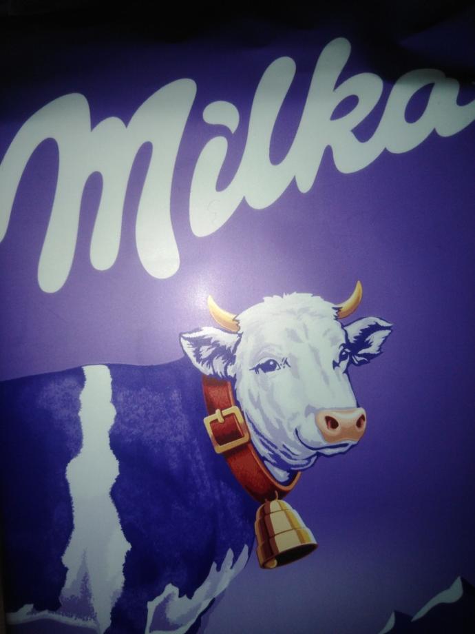 Bu inek neden mor?