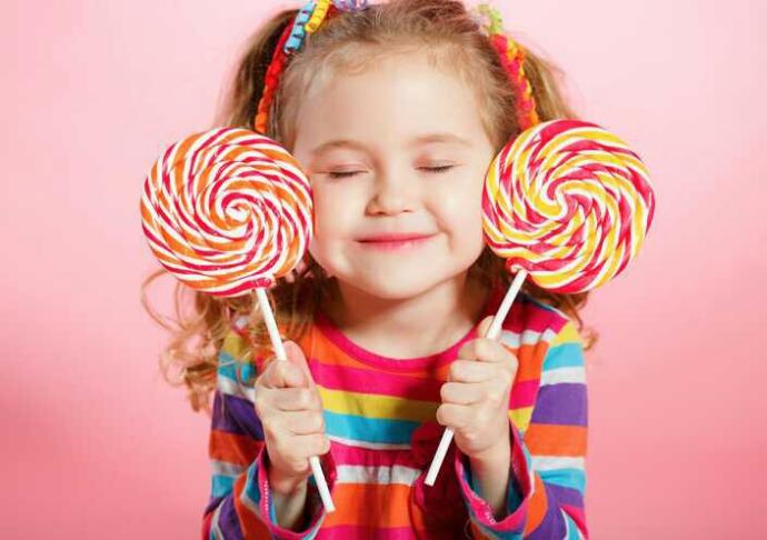 Bayramda şeker toplamaya gider miydiniz 🍬?