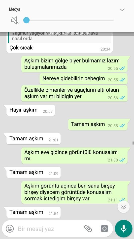 S. a hayırlı bayramlar herkese sevgilim çok kısa cevaplar veriyor sizce sıkılmış olabilir mi bende mi hata var hep böyle davranır?