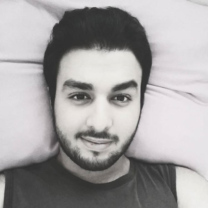 Foton fake diyenlere, biyografime bu konuyla alakalı bir cevap yazmak istiyorum. sırf yazmasınlar diye ne cevap verebilirim?