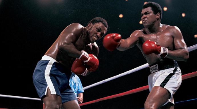 Muhammed Ali mi yoksa Mike Tyson mu İşte Dünyanın En Güçlü İki Boksörü?