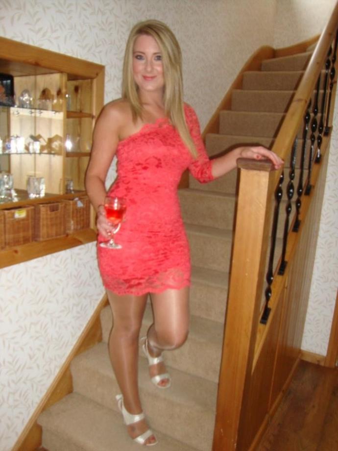 Seksi, kadınsı pozlar nasıl verilir?