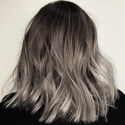 Gri ombre saçın kullanım zorlukları nedir, küllü gri ombre kimlere yakışır?