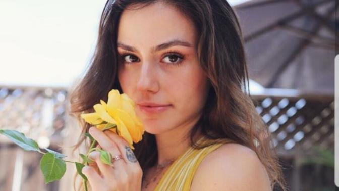 Dilan Telkök güzel mi sizce? Yüzü filan nasıl?