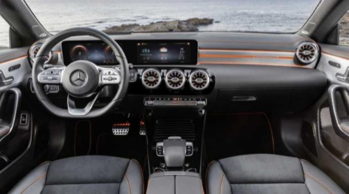 Mercedes-Benz CLA serisinin 2020 yeni kasasını nasıl buldunuz?