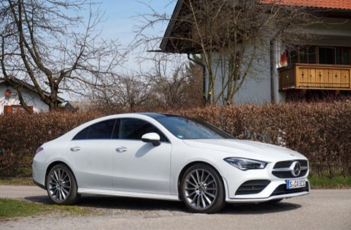 Mercedes-Benz CLA serisinin 2020 yeni kasasını nasıl buldunuz?