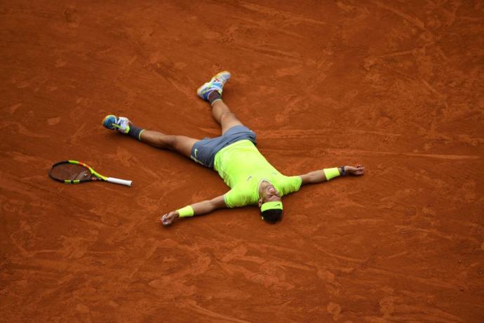 Fransa tenis turnuvasında şampiyon olarak tarihe; ''En fazla kazanan tenisçi'' olarak geçen Rafael Nadal hakkında ne düşünüyorsun?