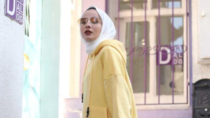 Kapalı ama tarz giyinen kızları nasıl buluyorsunuz?
