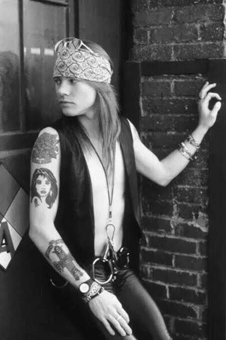 Axl Rose gibi bir erkek nereden bulabilirim?