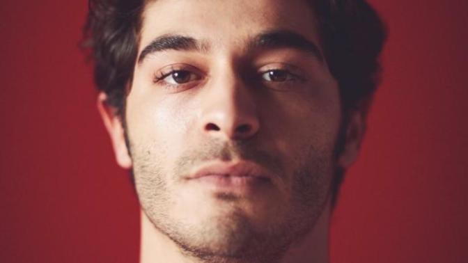 Burak Deniz ilah mıdır silah mı?