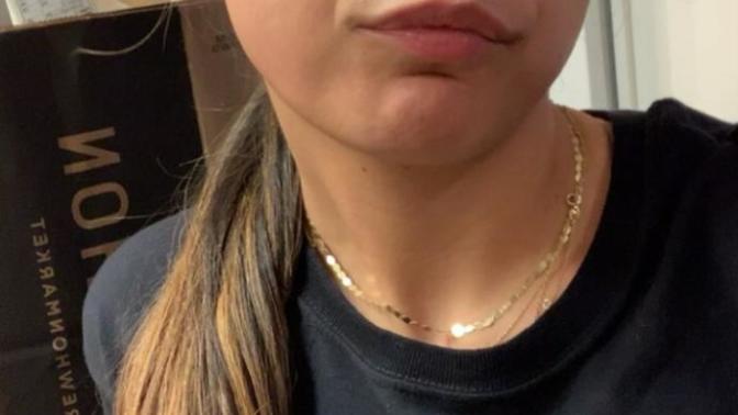 Mia khalifa yüzü güzel mi?