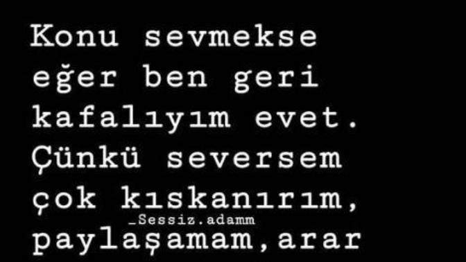  bir  erkek bunları atıyorsa ne demek istemiştir?