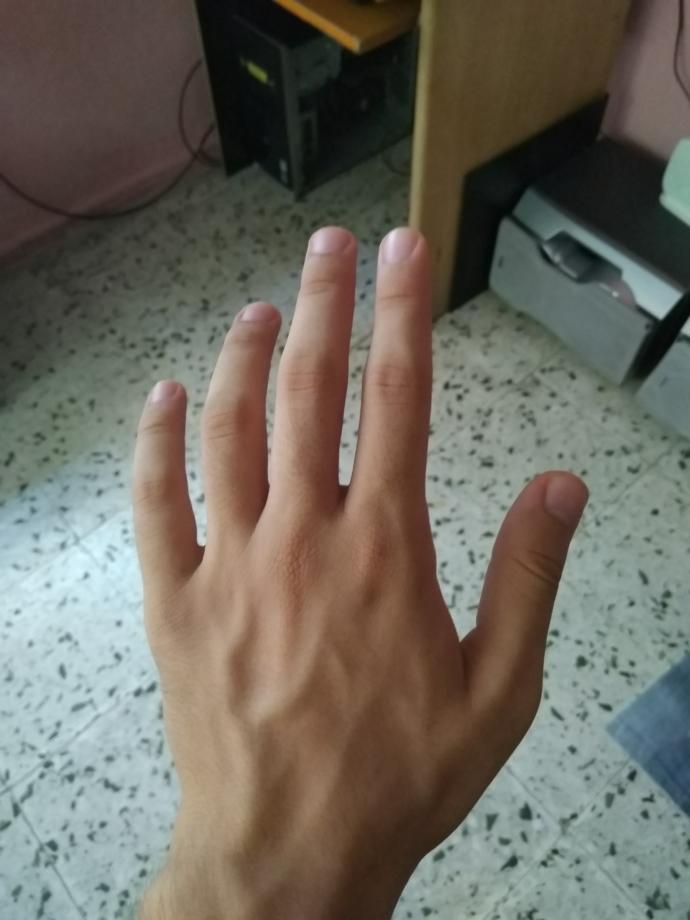 Elleri güzel erkekler / kadınlar dikkat çekici midir?