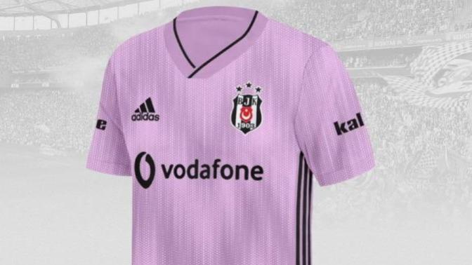 Beşiktaş'ın 2019-2020 sezonu alternatif forması "Lila Forma"yı beğendiniz mi?