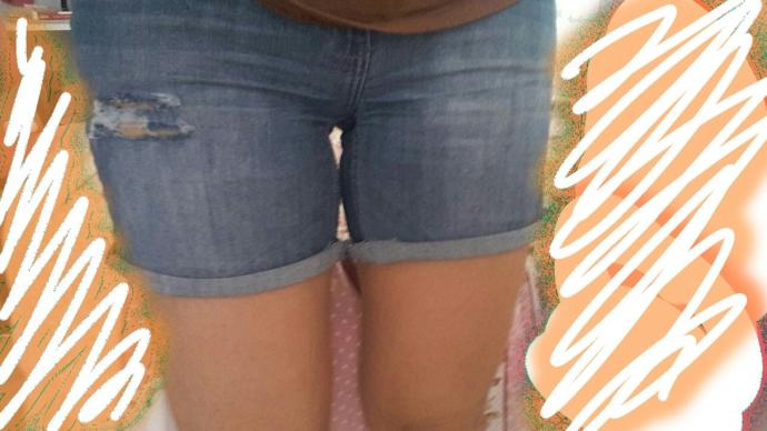 Kot pantolonumu kesip şort yaptım güzel olmus mu?