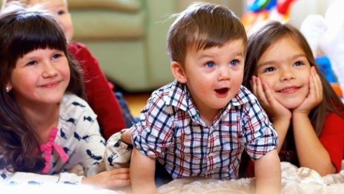"Beni öpersen sana bir şey vereceğim" şartıyla çocuklara yanak verir misiniz?