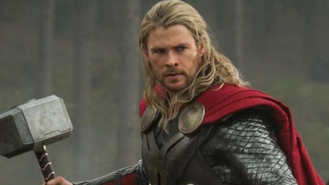Sizce Chris Hemsworth Yakışıklı Mı?
