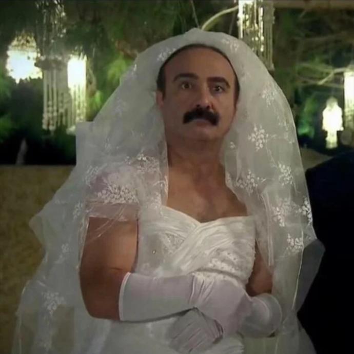 Nasıl bir gelinlik giymek istersiniz?