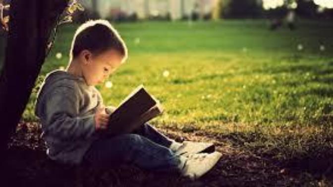 Kızların gözünde çok kitap okuyan erkek nasıldır?
