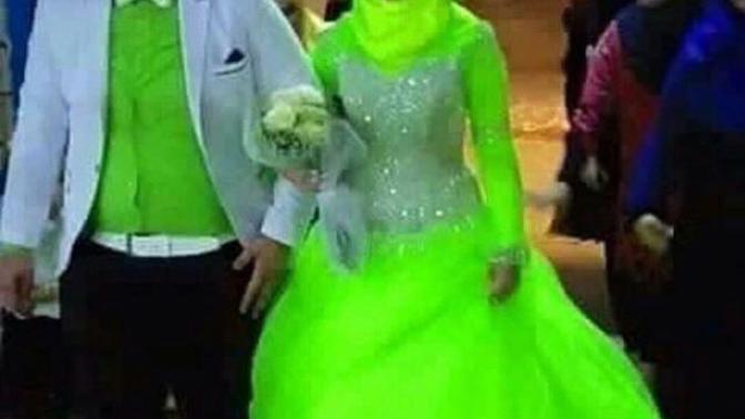 Nişanlıma gelinlik ve damatlık modeli attım benden ayrıldı?