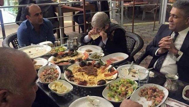 Kesinlikle yemeyeceğin bir yemek var mı?