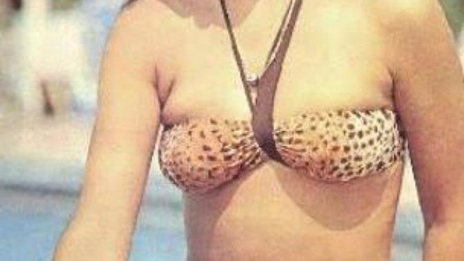 Yeşilçam erotik Filmleri izlermisiniz?