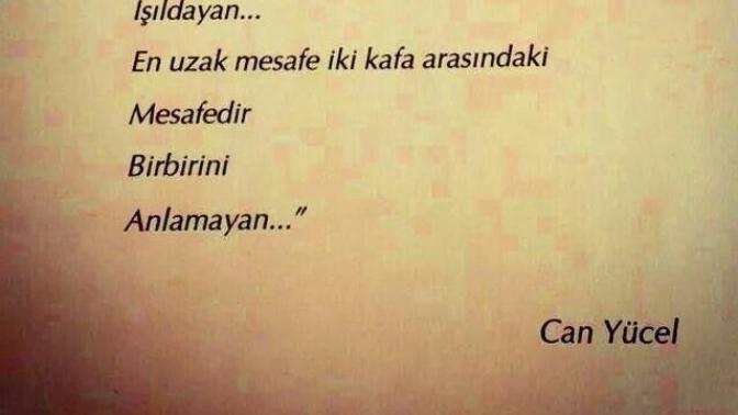 Sizi bu hayatta yüzde yüz anlayan birisi var mı , anlaşılamıyor olmanızın sebebi sizce nedir anlatamamak mı anlaşılamak mı?