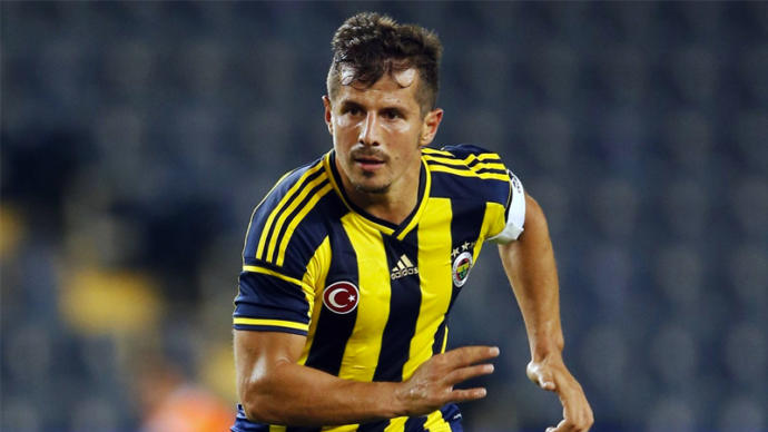 Sizce dünyanın en karaktersiz futbolcusu kimdir?