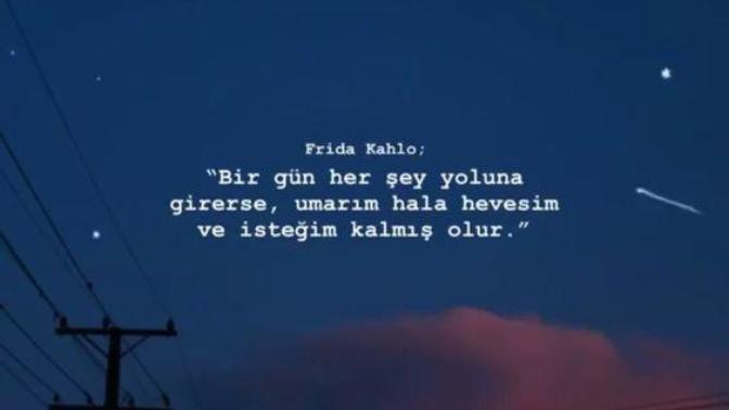Bir daha geri gelmeyecek günleri özlemek mi daha kötü yoksa asla yaşanmayacağını bildiğin olayların hayalini kurmak mı?