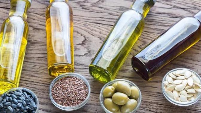 Zeytinyağı mı ayçiçek yağı mı? Yemeklerde en çok hangi yağı kullanıyorsunuz?