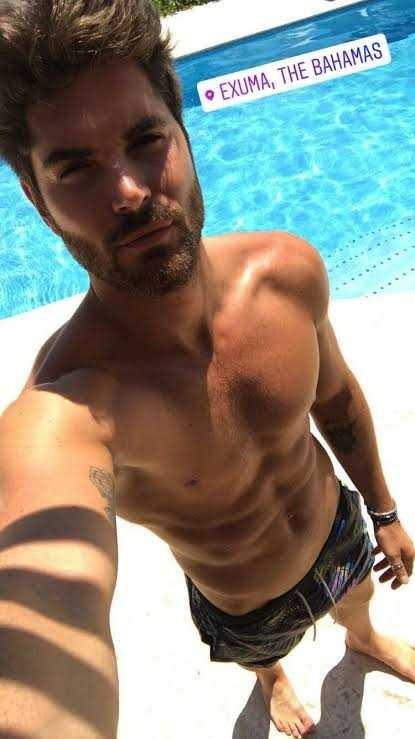Nick bateman mı Meriç İzgi mi?