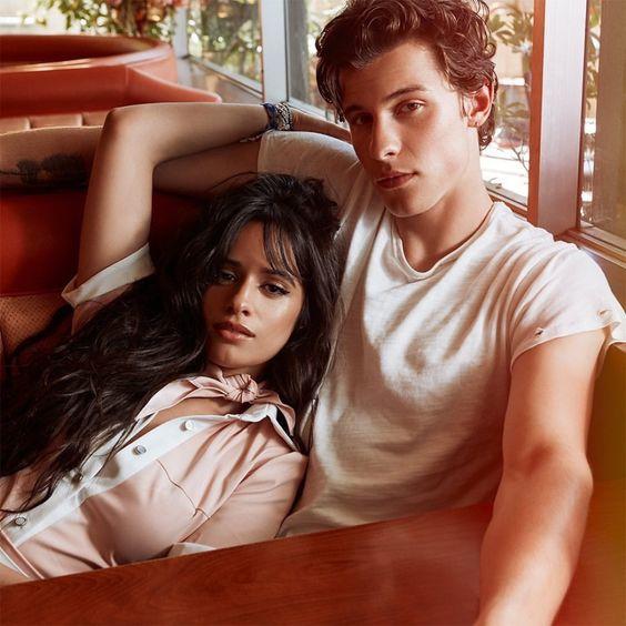 Bu yazın en iyi çifti Camila Cabello ve Shawn Mendes seçildi. Size göre yılın en iyi çifti kim?