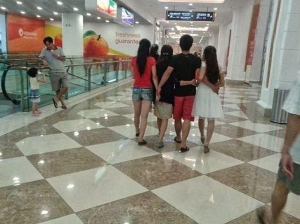 Kimin eli kimin cebinde sözü sana ne anlatıyor?