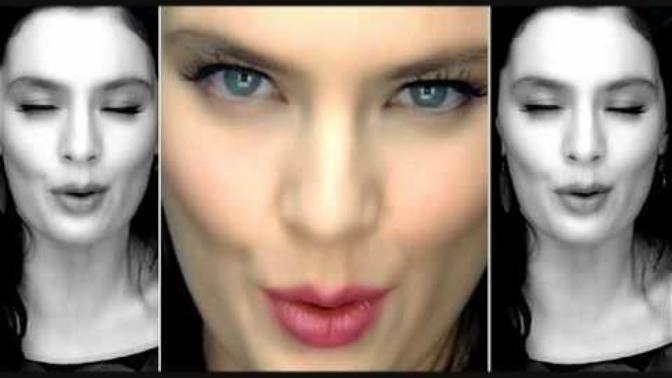 Erkekler, Nil Karaibrahimgil'in bu sexy penti reklamini unuttunuz mu yoksa?