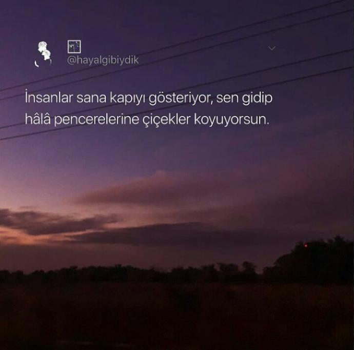 Ince düşünen insanlar daha çok incinmedi mi bu dünyada?