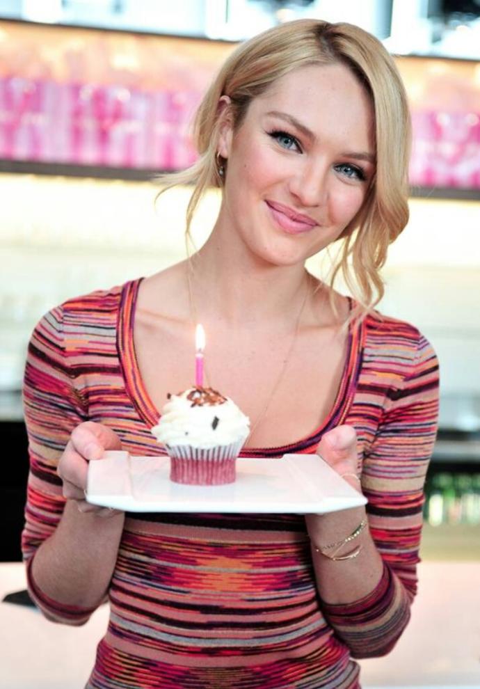 Erkekler, Candice Swanepoel, Lana Lokteff veya Scarlett Johansson - Sence en çekici kadın nedir?