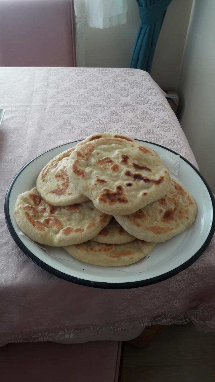 Buyrun yağli ekmek 😀😇 kilo veremiyorum sonra afiyet olsun nasil gözüküyor?