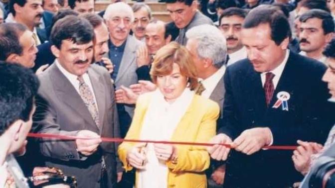 Tansu Çiller ve Özer Uçuran Çillerin Gerçekte kim olduklarını biliyor muyuz sizce?
